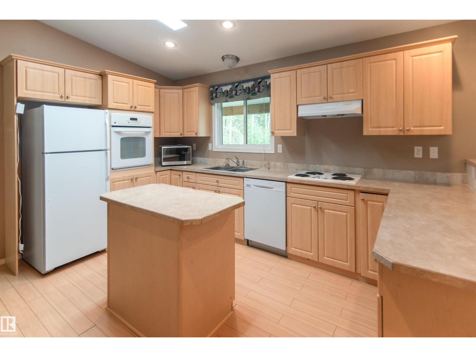 Unknown Address, ,    - Photo 3 - E4492532