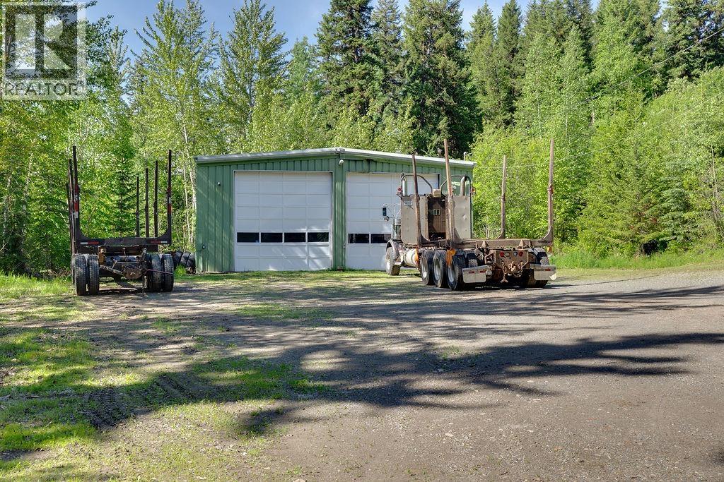 11915 Giscome Road, Prince George, British Columbia  V2N 6V6 - Photo 32 - R3133665
