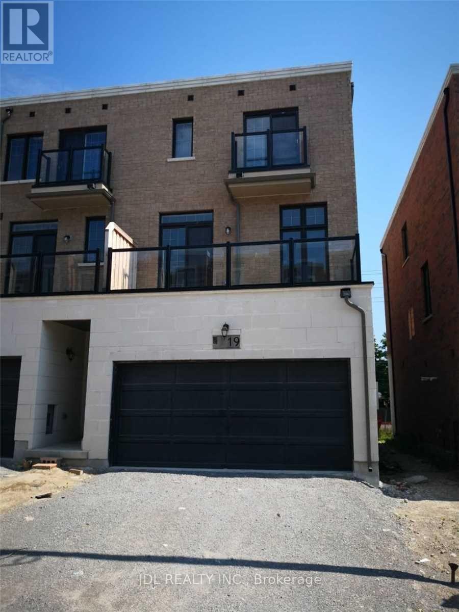 19 HYDERABAD LANE, Markham, Ontario