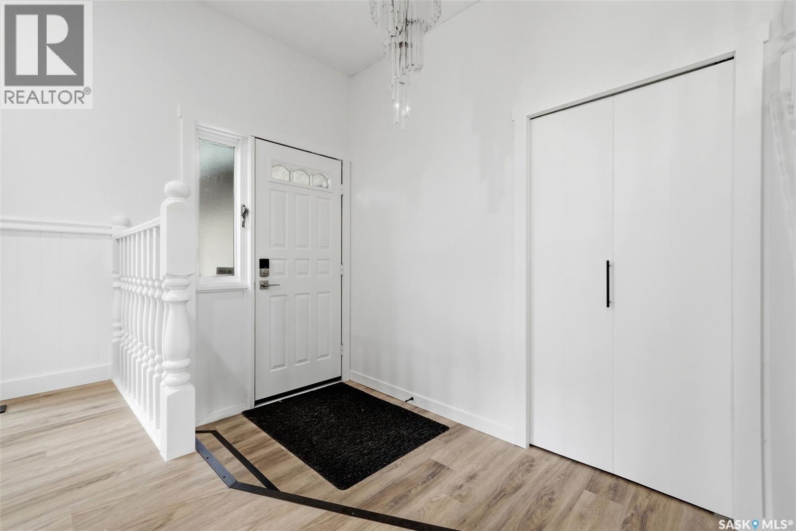 1719 Boyd Street E, Regina, Saskatchewan  S4V 1S5 - Photo 4 - SK038671