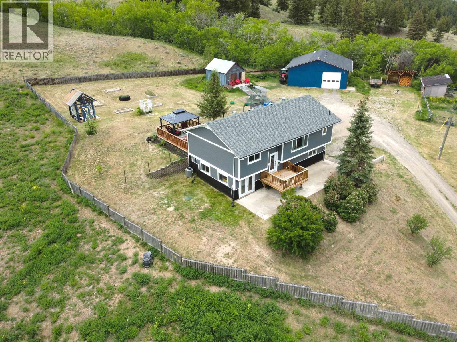 7350 Chilcotin 20 Highway, Williams Lake, British Columbia  V0L 1A0 - Photo 2 - R3133339