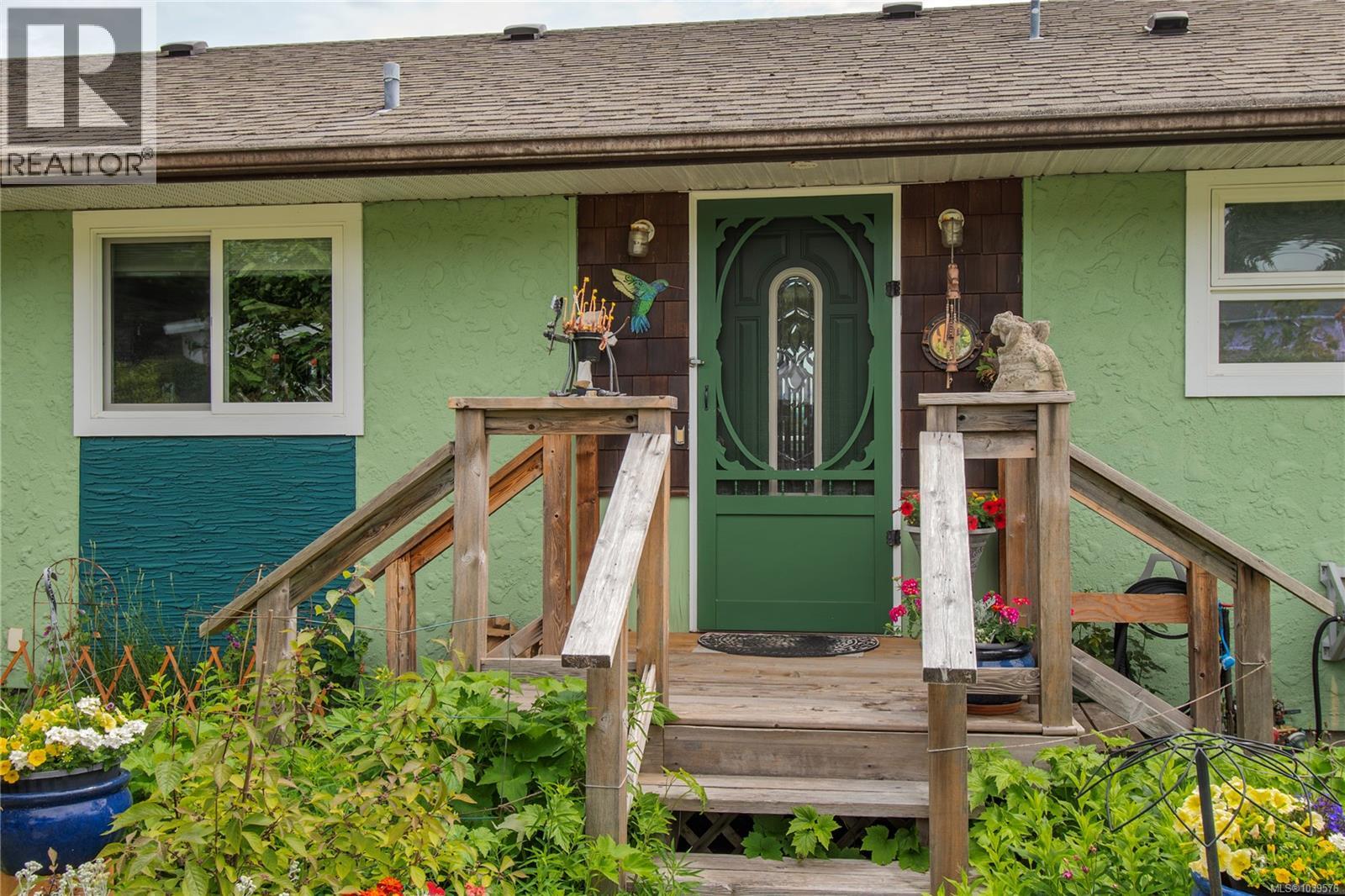 371 Mclean St, Campbell River, British Columbia  V9W 2M7 - Photo 59 - 1039576