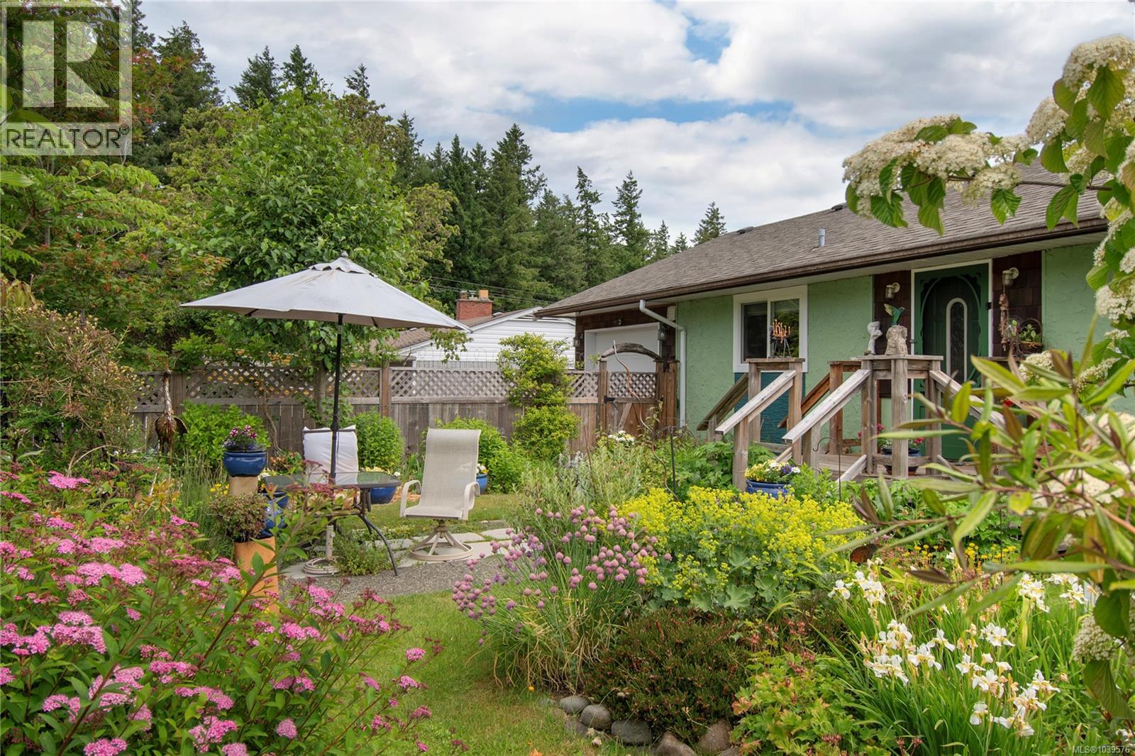 371 Mclean St, Campbell River, British Columbia  V9W 2M7 - Photo 58 - 1039576