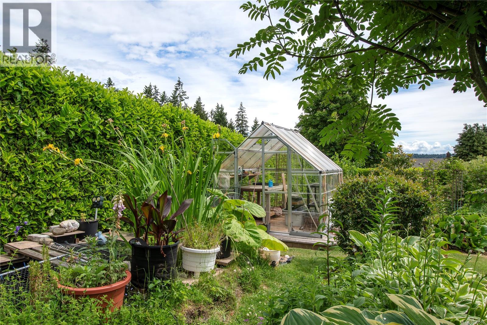 371 Mclean St, Campbell River, British Columbia  V9W 2M7 - Photo 48 - 1039576
