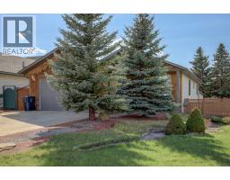 301 9 Street, Beiseker, Alberta