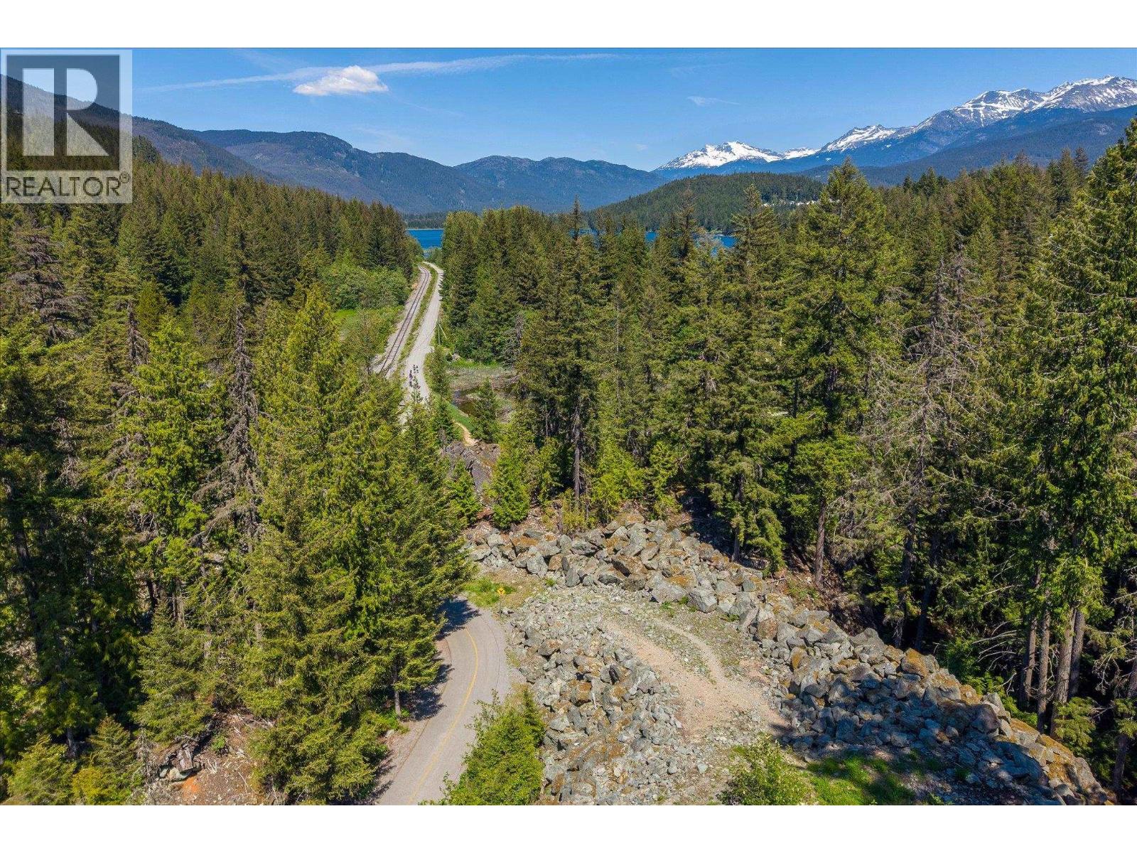 2671 Highway 99, Whistler, British Columbia  V0N 1B2 - Photo 9 - R3130603