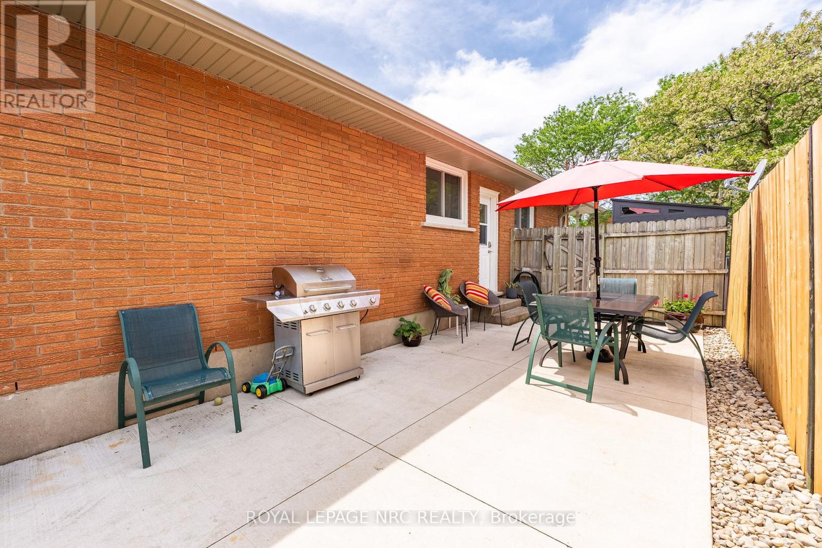12 Cypress Street, St. Catharines, Ontario  L2N 4L9 - Photo 33 - X13417354
