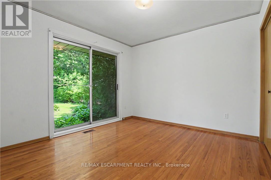 78 Christopher Drive, Hamilton, Ontario  L9B 1G8 - Photo 13 - X13417458