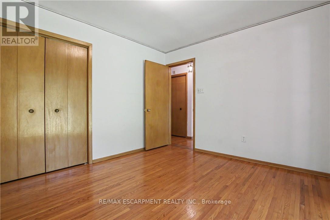 78 Christopher Drive, Hamilton, Ontario  L9B 1G8 - Photo 14 - X13417458