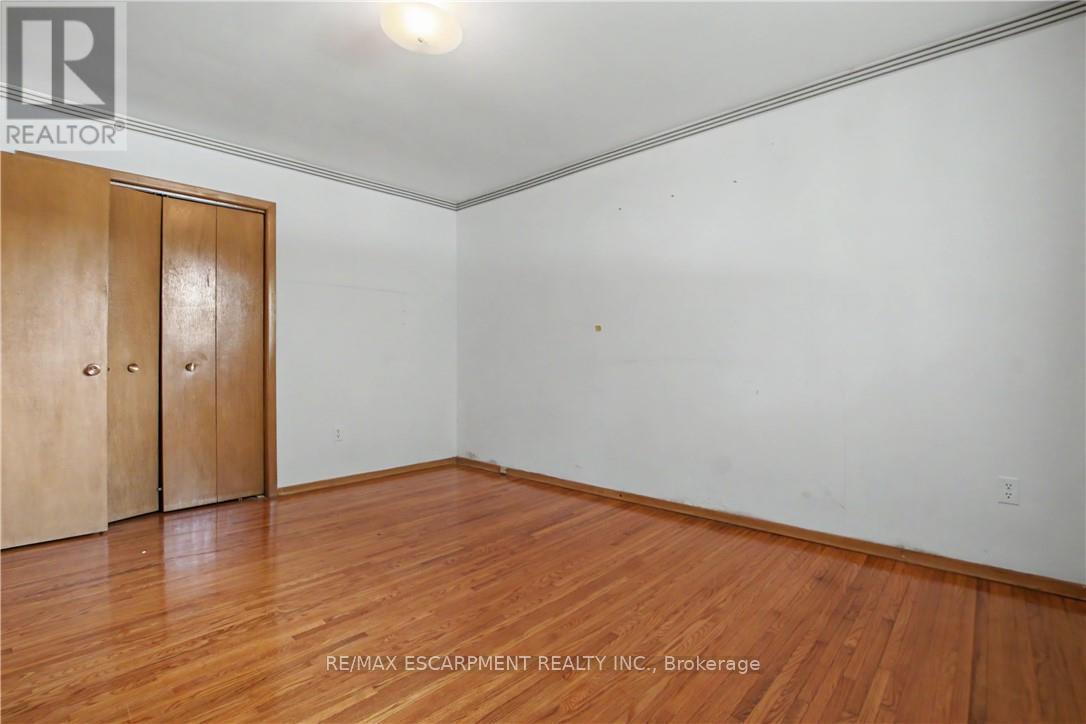 78 Christopher Drive, Hamilton, Ontario  L9B 1G8 - Photo 18 - X13417458