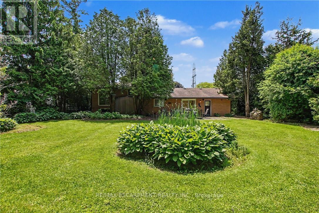 78 Christopher Drive, Hamilton, Ontario  L9B 1G8 - Photo 37 - X13417458