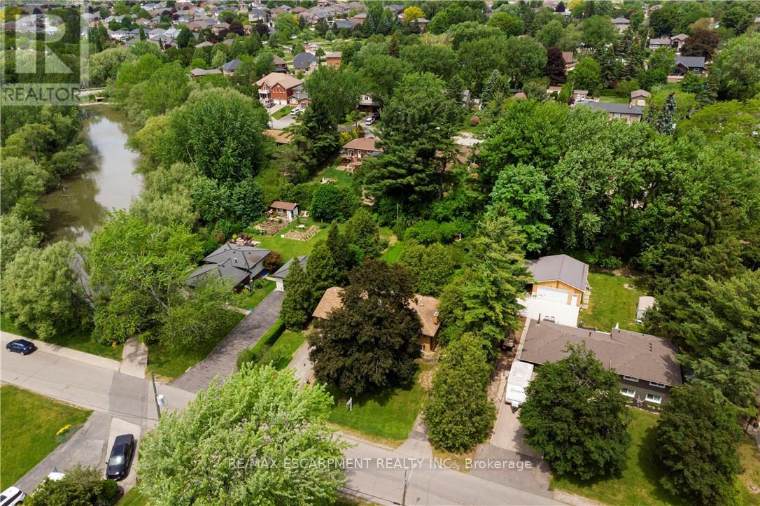 78 Christopher Drive, Hamilton, Ontario  L9B 1G8 - Photo 45 - X13417458