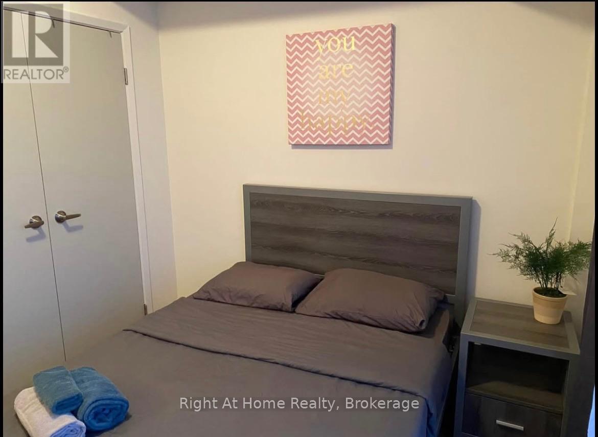B602 - 275 Larch Street, Waterloo, Ontario  N2L 0J2 - Photo 12 - X13417516