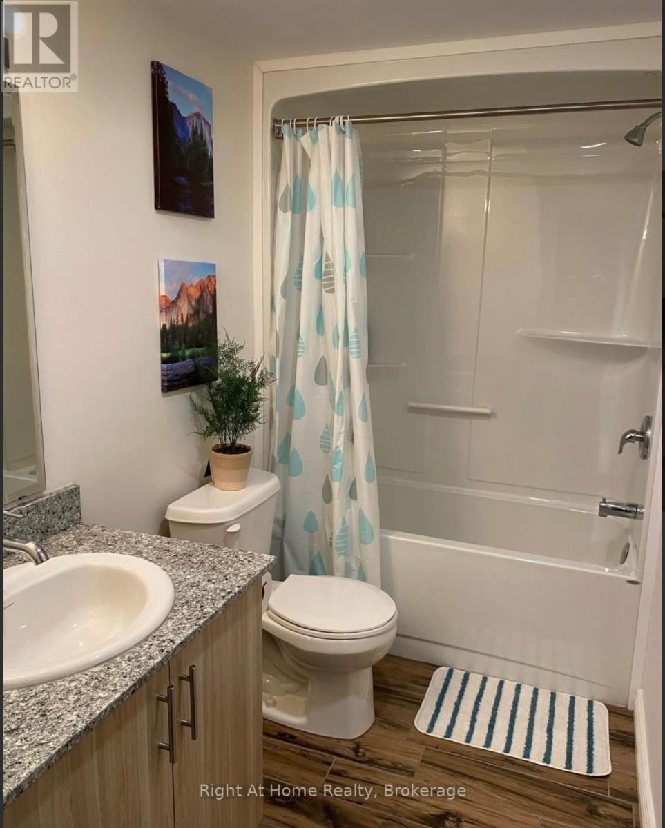 B602 - 275 Larch Street, Waterloo, Ontario  N2L 0J2 - Photo 14 - X13417516