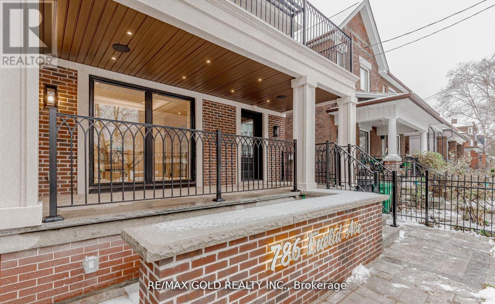 786 Euclid Avenue, Toronto, Ontario  M6G 2V4 - Photo 30 - C13417502