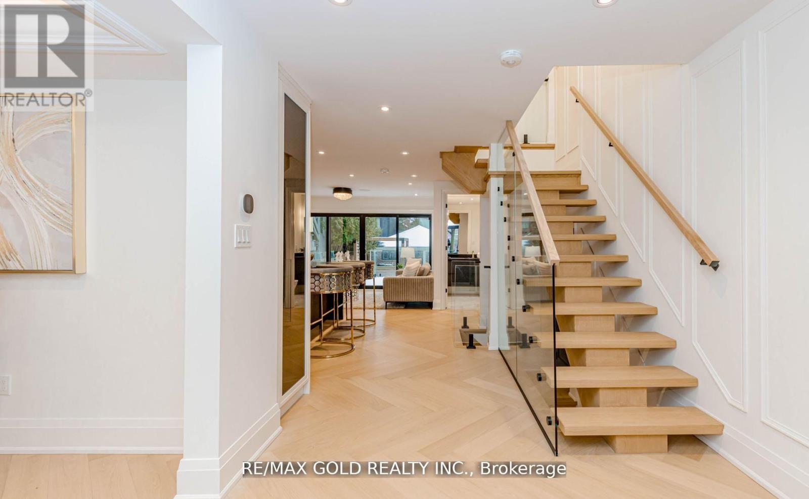 786 Euclid Avenue, Toronto, Ontario  M6G 2V4 - Photo 6 - C13417502