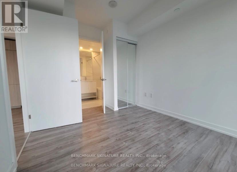 1810 - 77 Shuter Street, Toronto, Ontario  M5B 0B8 - Photo 8 - C13417514