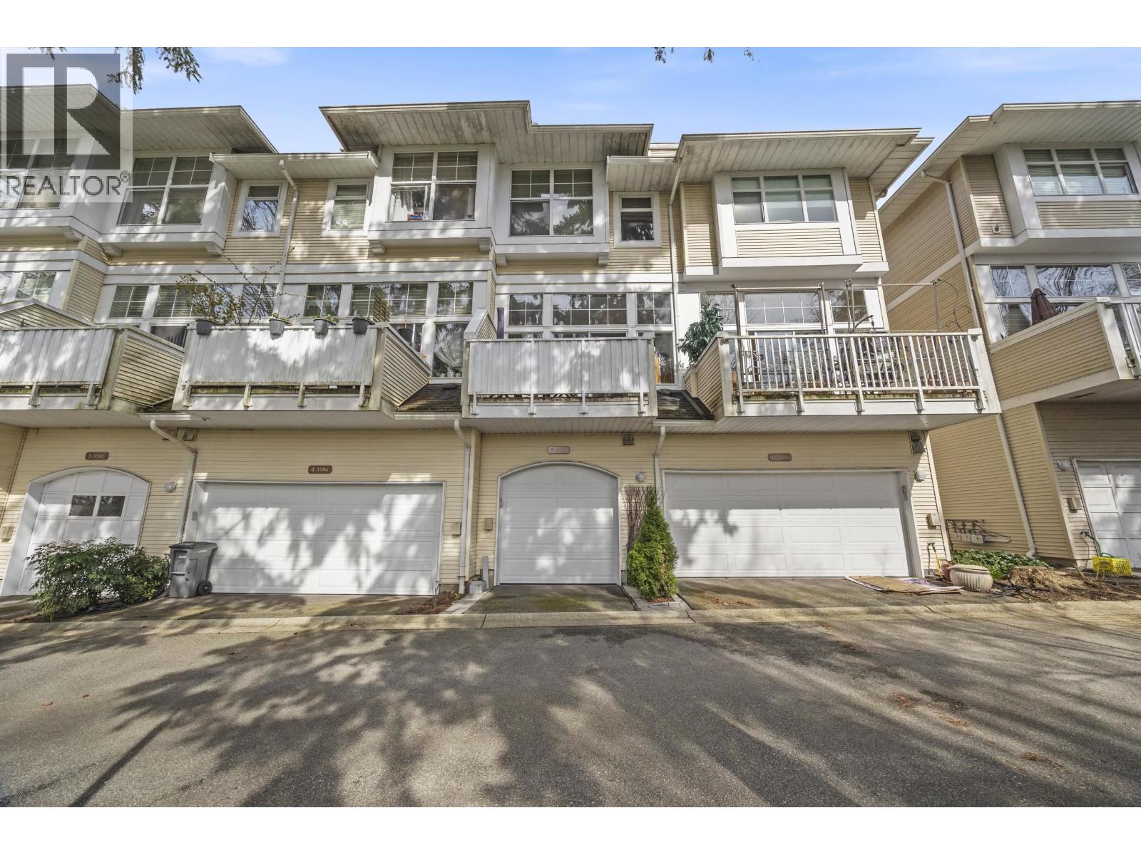 5 3586 RAINIER PLACE