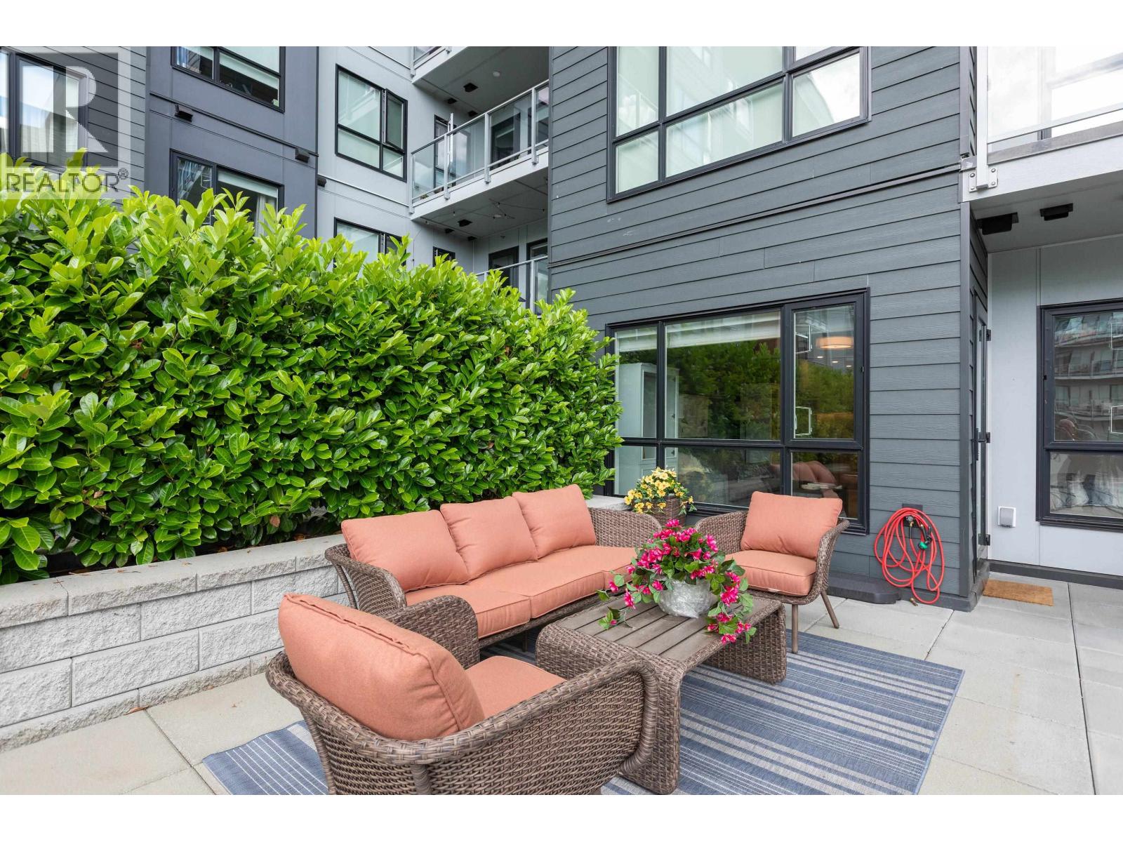 203 3596 MALSUM DRIVE, North Vancouver, British Columbia