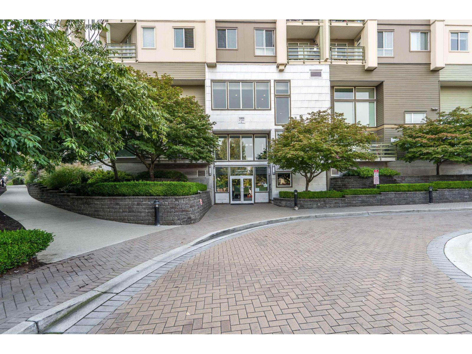 407 15850 26th Avenue, Surrey, British Columbia  V3Z 2N6 - Photo 2 - R3133653