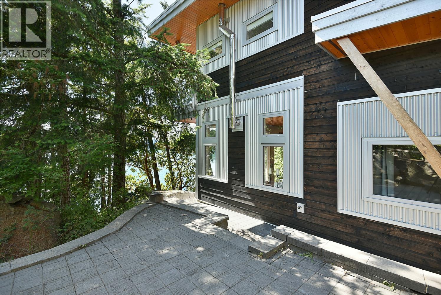 13223 Pool Road, Garden Bay, British Columbia  V0N 1S1 - Photo 30 - R3133639