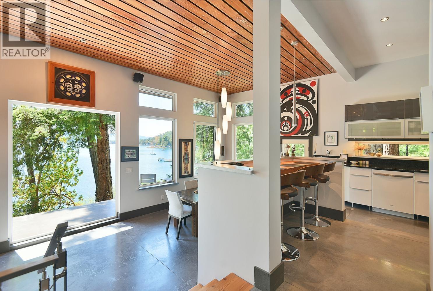 13223 Pool Road, Garden Bay, British Columbia  V0N 1S1 - Photo 4 - R3133639