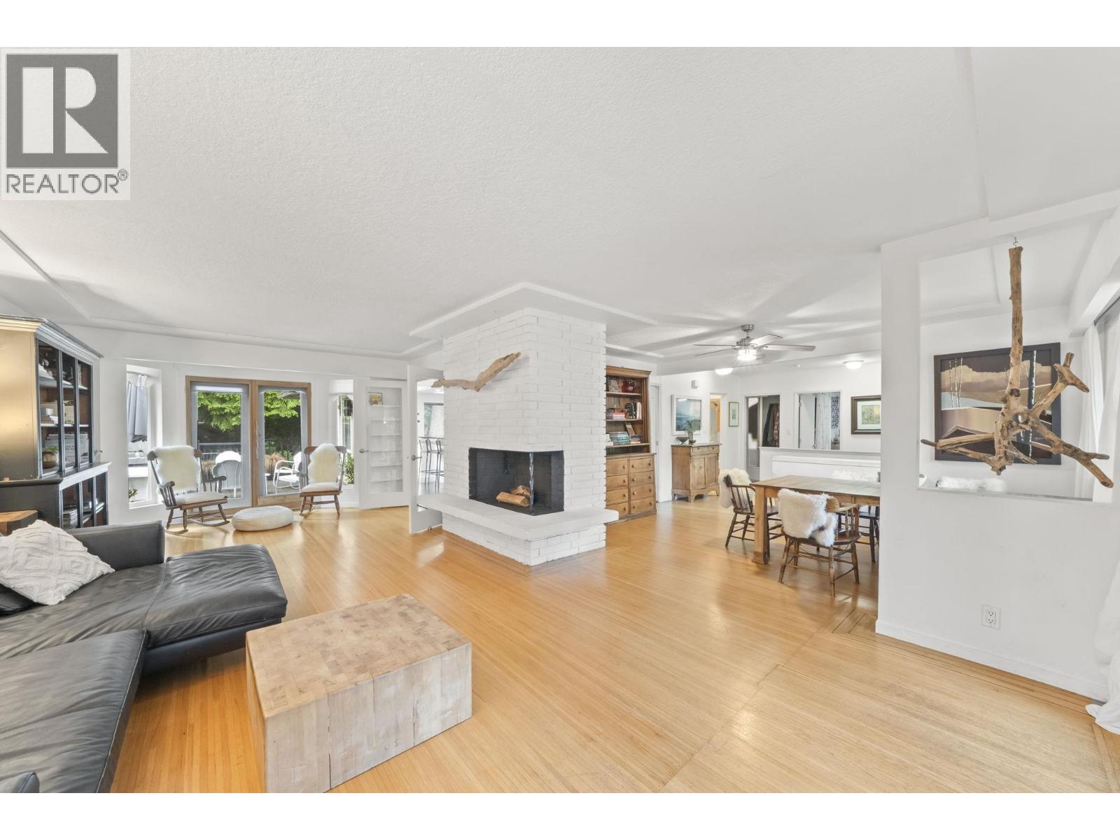 507 JEFFERSON AVENUE