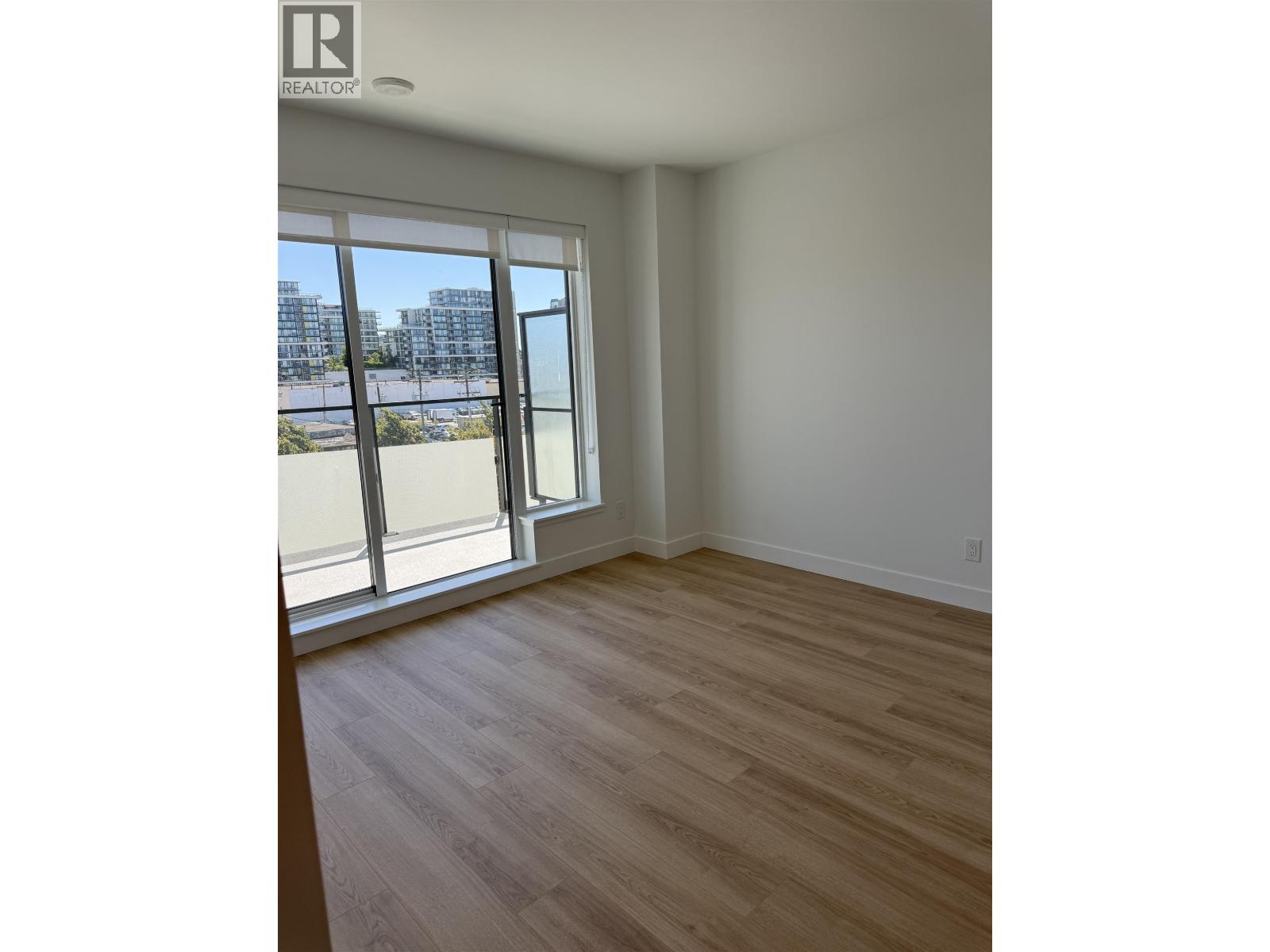 505 7977 Lansdowne Road, Richmond, British Columbia  V6X 0X7 - Photo 2 - R3133263