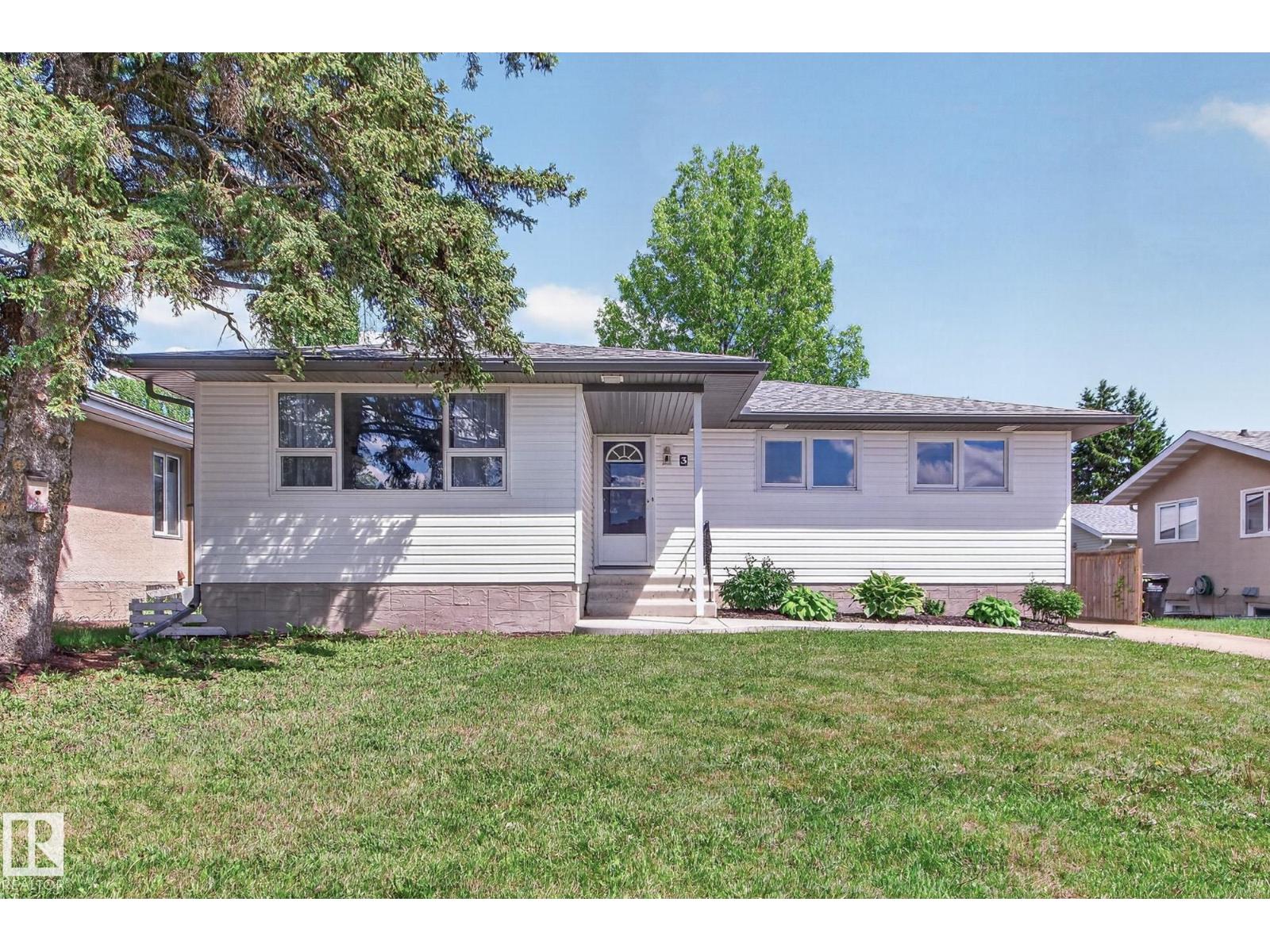 3 GALAXY WY, Sherwood Park, Alberta