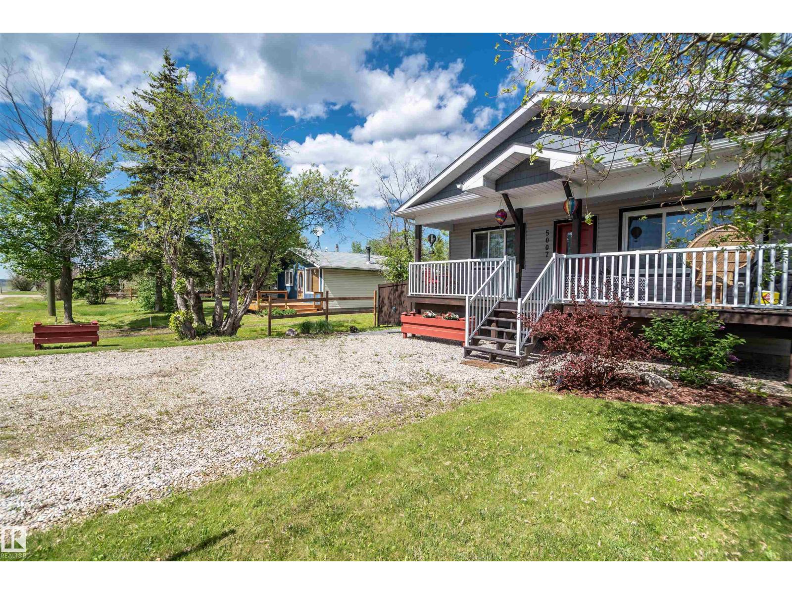 5007 57 St, Rural Lac Ste. Anne County, Alberta  T0E 0A0 - Photo 59 - E4485148