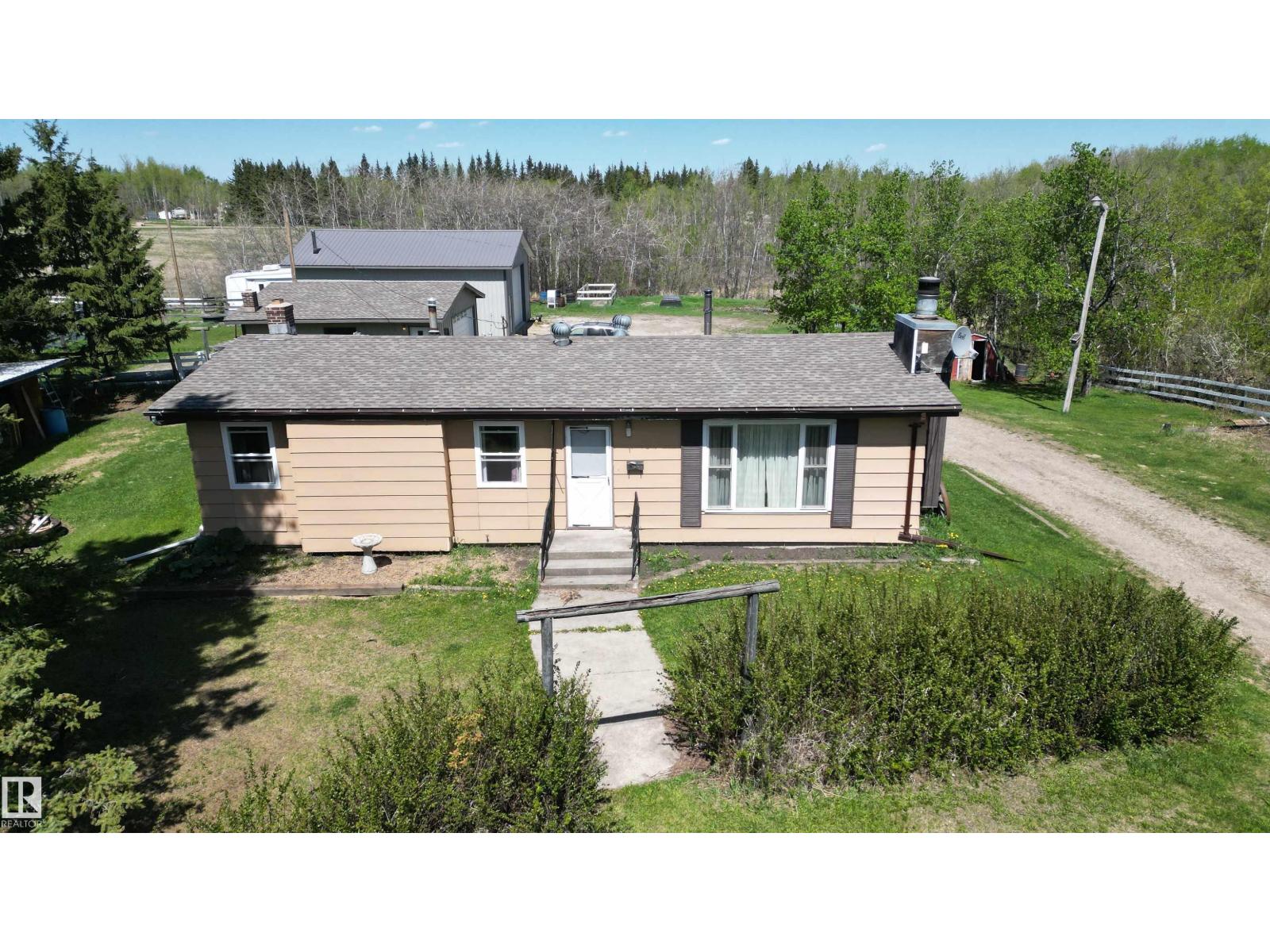 #1 21316 Twp Road 534, Rural Strathcona County, Alberta  T8G 2B1 - Photo 2 - E4489754