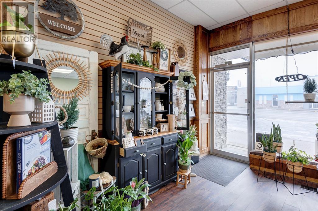 121 Centre Street, Vulcan, Alberta  T0L 2B0 - Photo 4 - A2280091