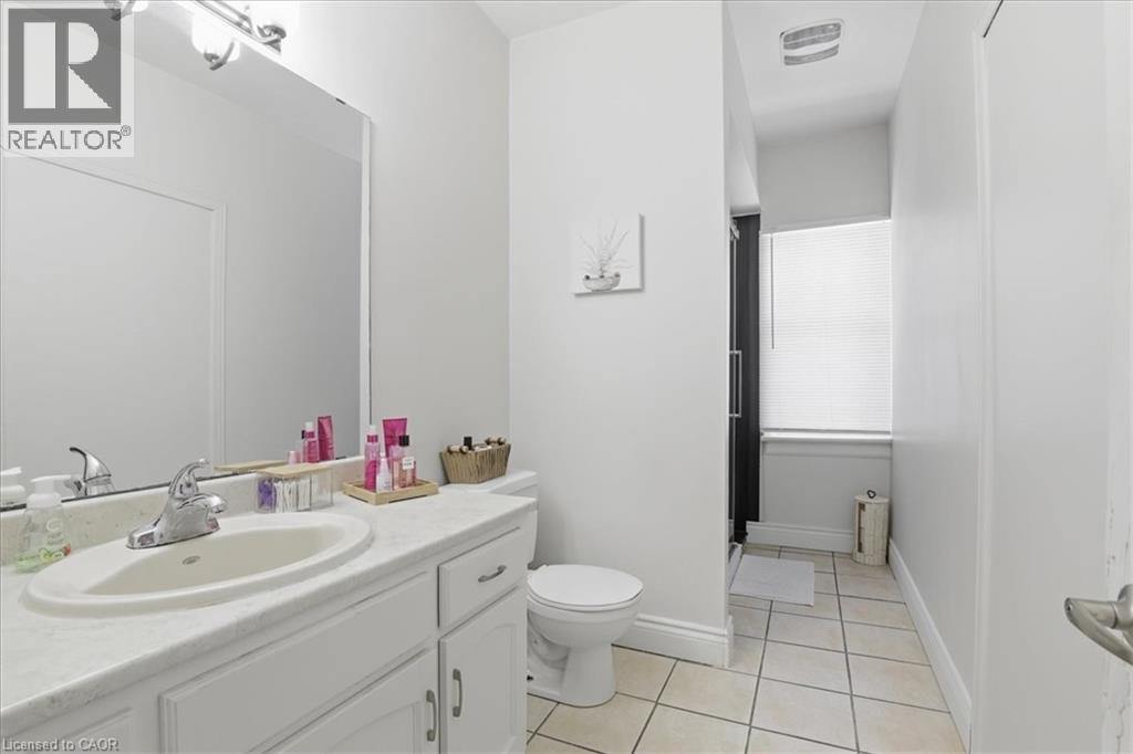 744 Queen Street S, Kitchener, Ontario  N2M 1A4 - Photo 10 - 40836905