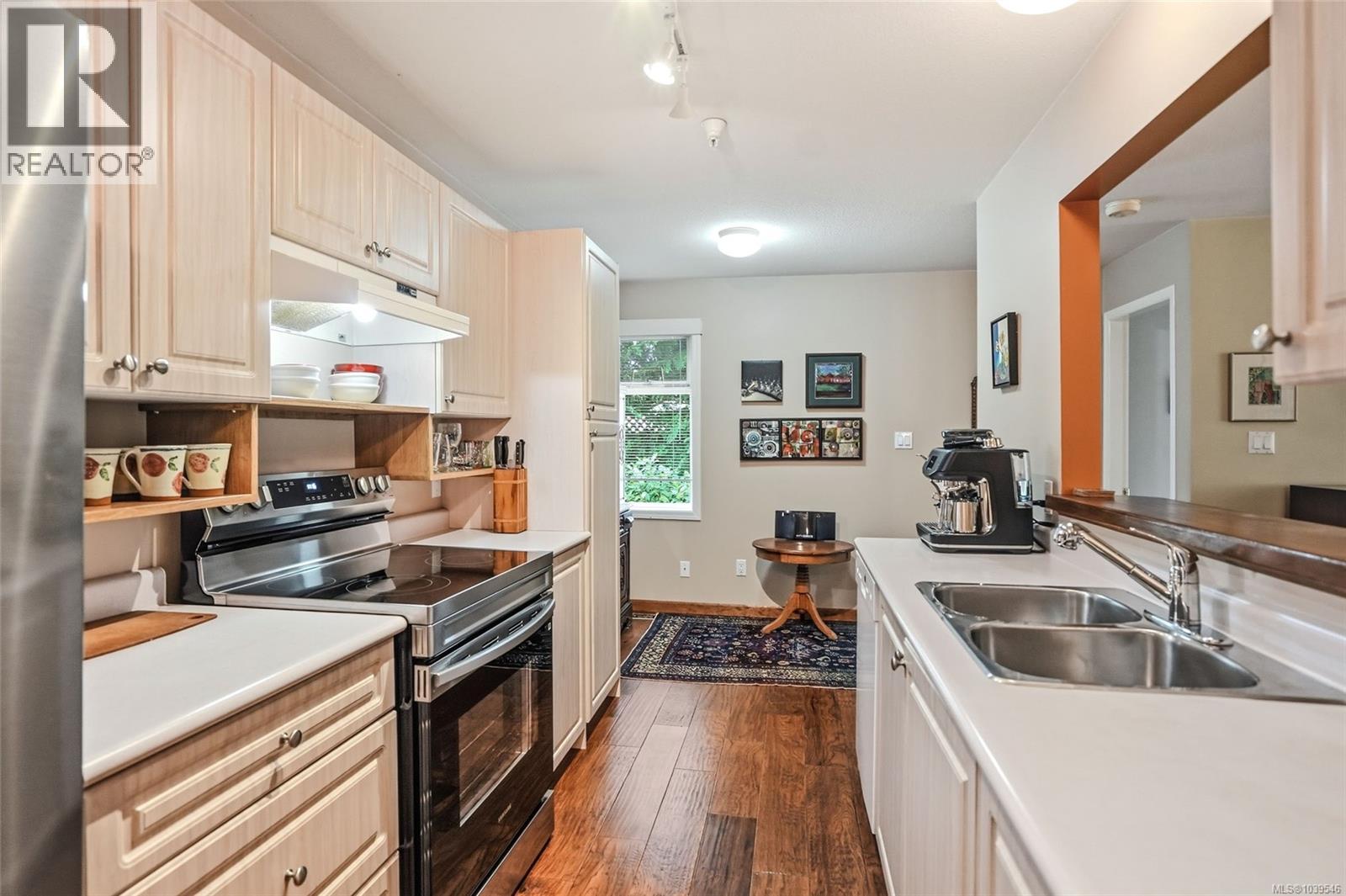 Listing image 13