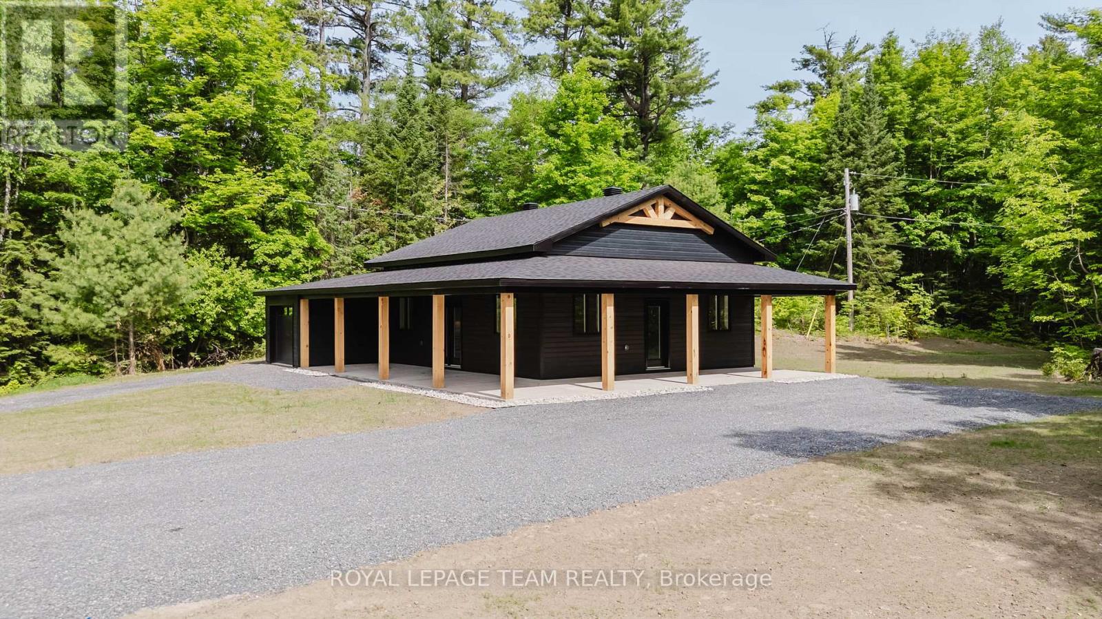 104 Fire Hall Crescent, Lanark Highlands, Ontario K0G 1K0 - Photo 5 - X13417594