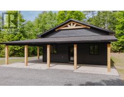 104 FIRE HALL CRESCENT, Lanark Highlands, Ontario