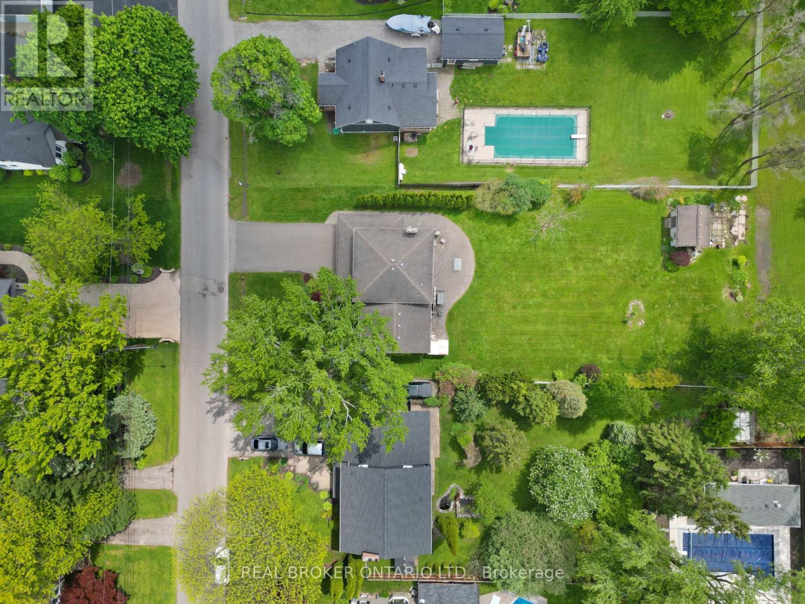 17 Montgomery Road, Welland, Ontario  L3C 2Y2 - Photo 8 - X13417566