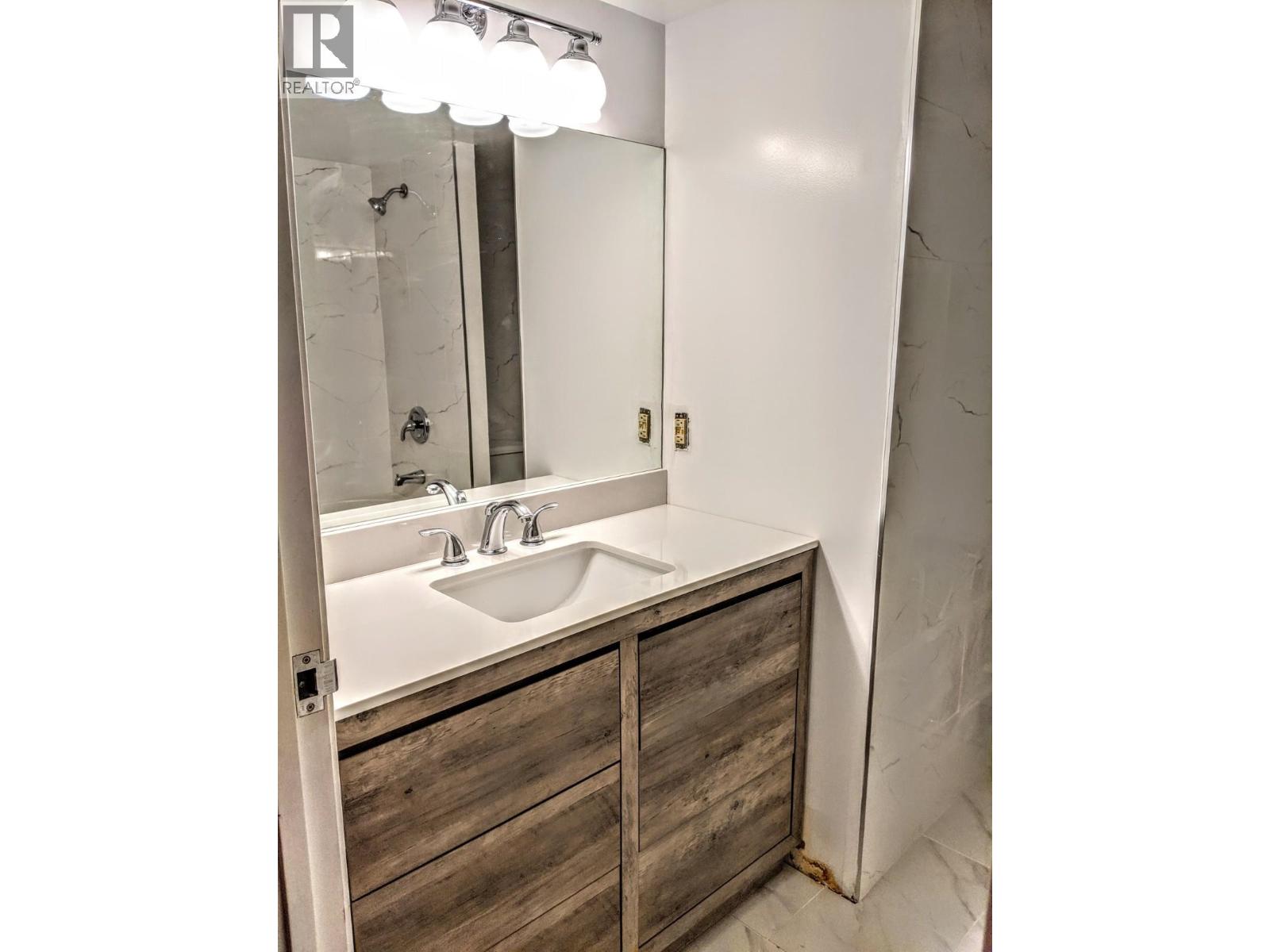 607 6455 Willingdon Avenue, Burnaby, British Columbia  V5H 4E4 - Photo 14 - R3133315