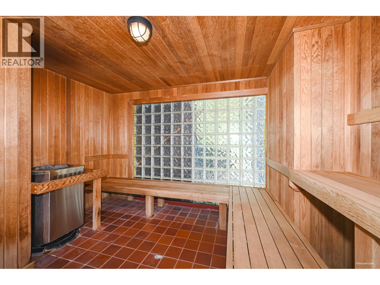 1304 6888 Station Hill Drive, Burnaby, British Columbia  V3N 4X5 - Photo 10 - R3133274