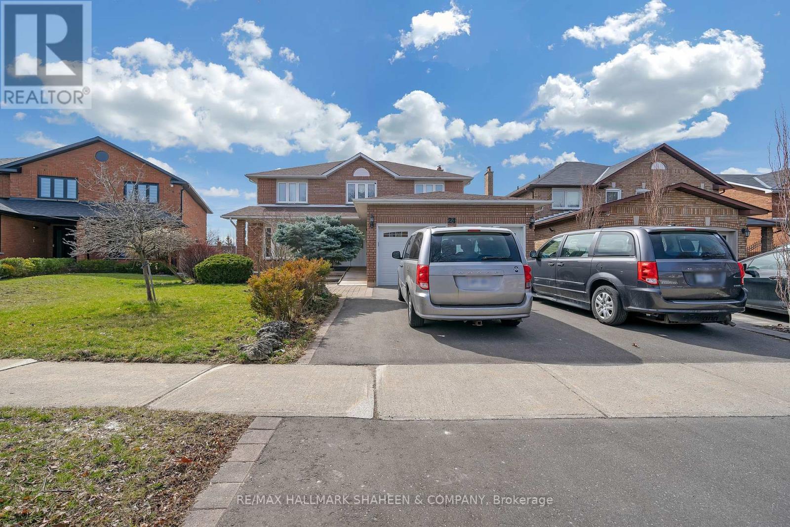 24 GLENVILLA ROAD, Vaughan, Ontario
