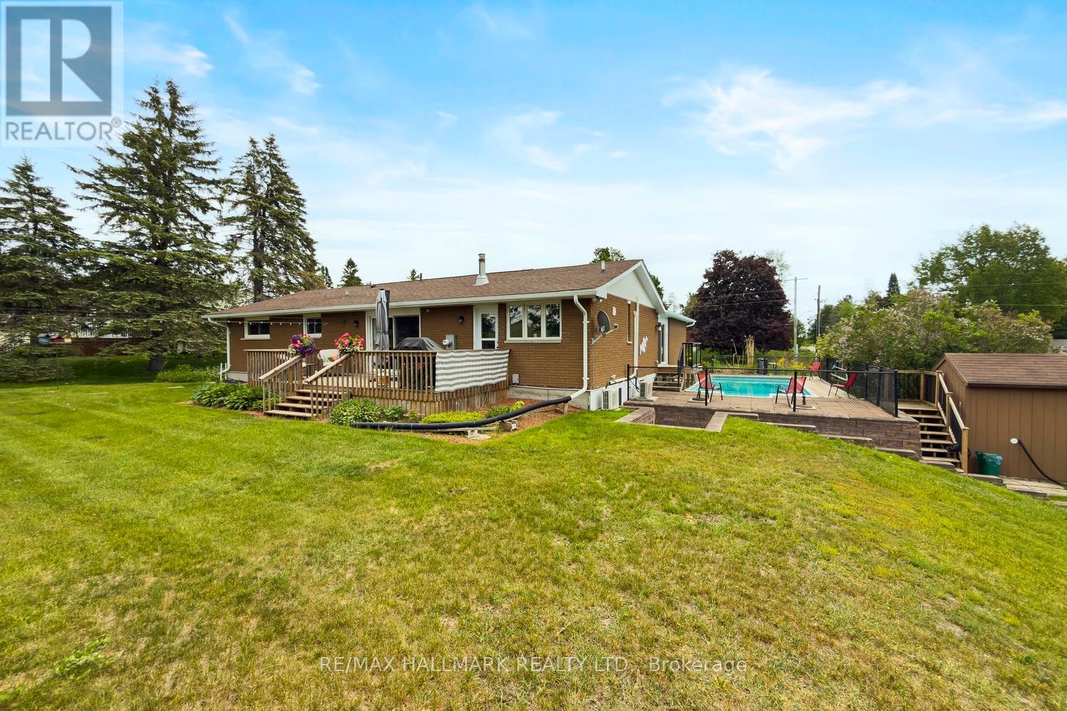 16 Price Drive, Oro-Medonte, Ontario  L3V 6H2 - Photo 32 - S13417636