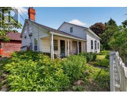 6429 COUNTY RD 2, Loyalist, Ontario