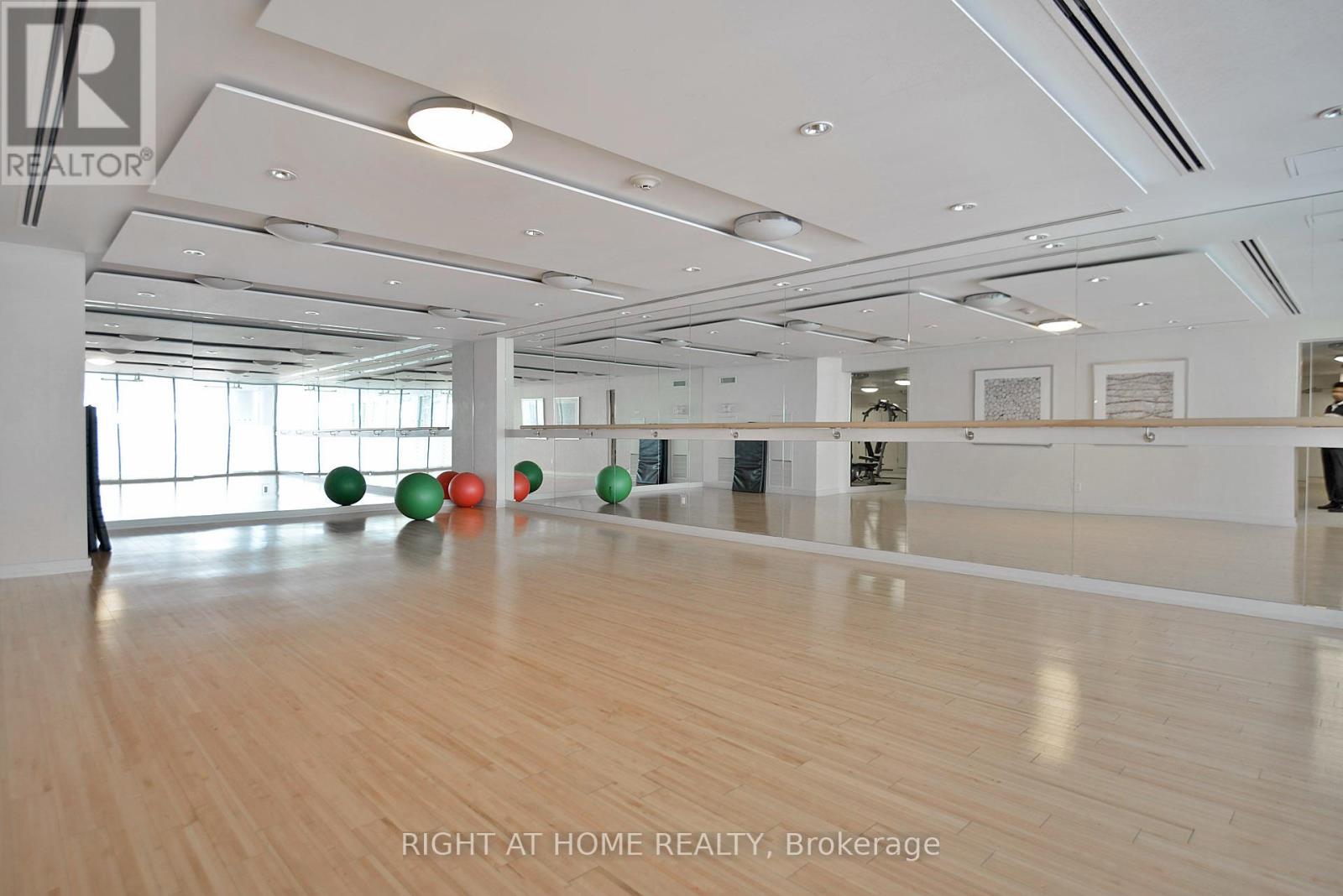 3009 - 225 Webb Drive, Mississauga, Ontario  L5B 3Y5 - Photo 23 - W13417572