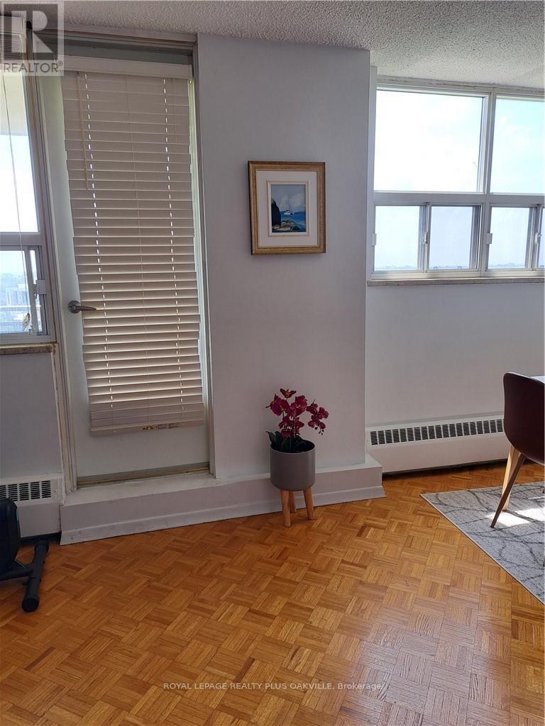 909 - 212 Kerr Street, Oakville, Ontario  L6K 3B1 - Photo 19 - W13417576