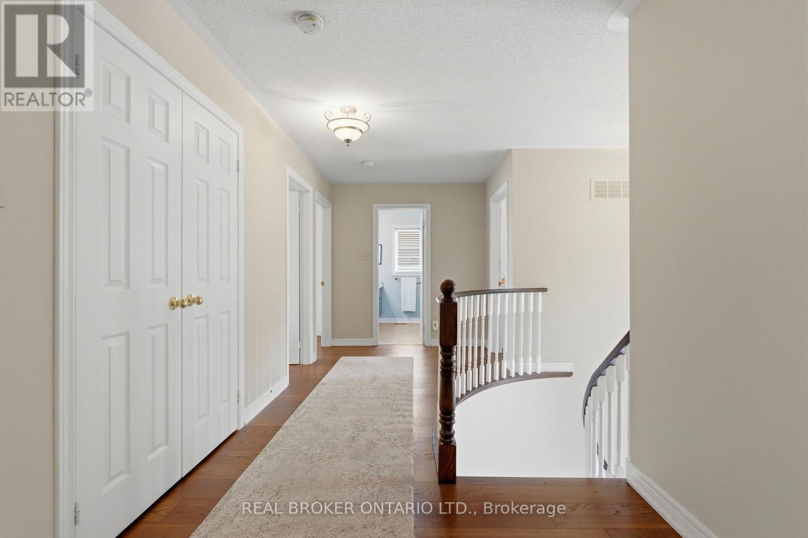 2205 Shaftesbury Court, Oakville, Ontario  L6H 6C6 - Photo 25 - W13417624