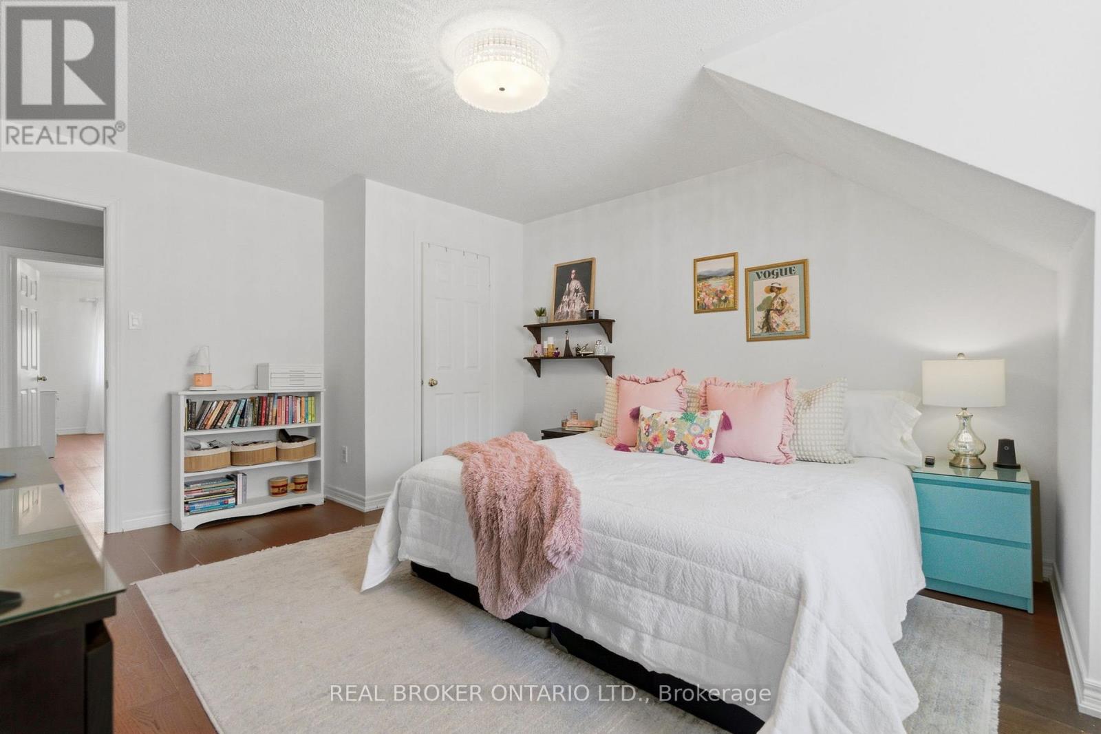 2205 Shaftesbury Court, Oakville, Ontario  L6H 6C6 - Photo 40 - W13417624