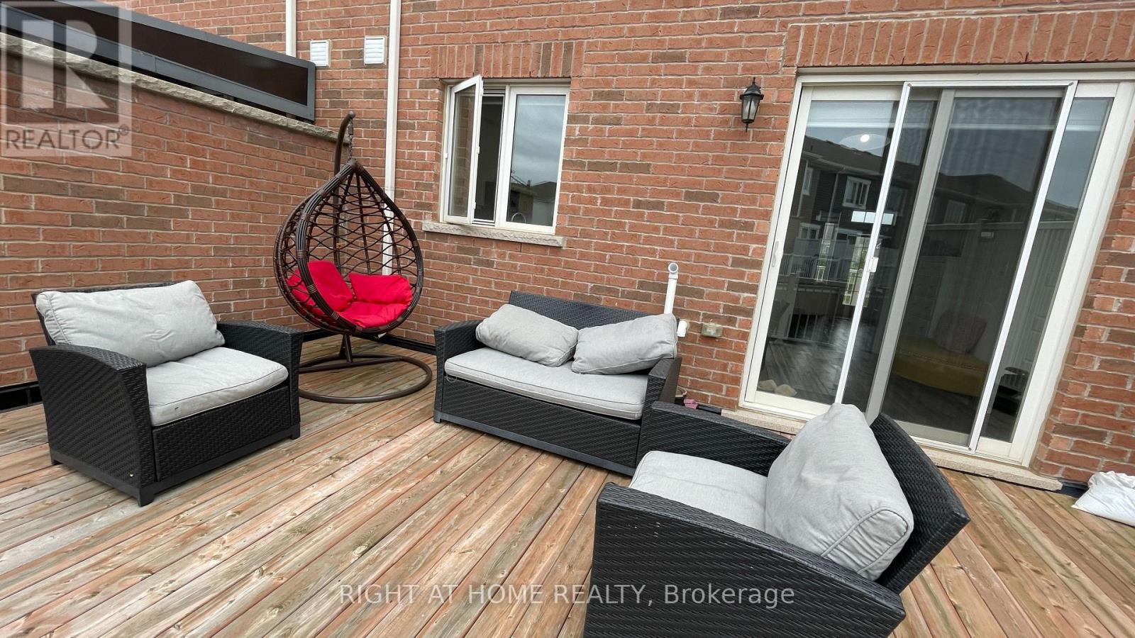 21 Upper - 1222 Rose Way, Milton, Ontario  L9E 1P2 - Photo 5 - W13417634