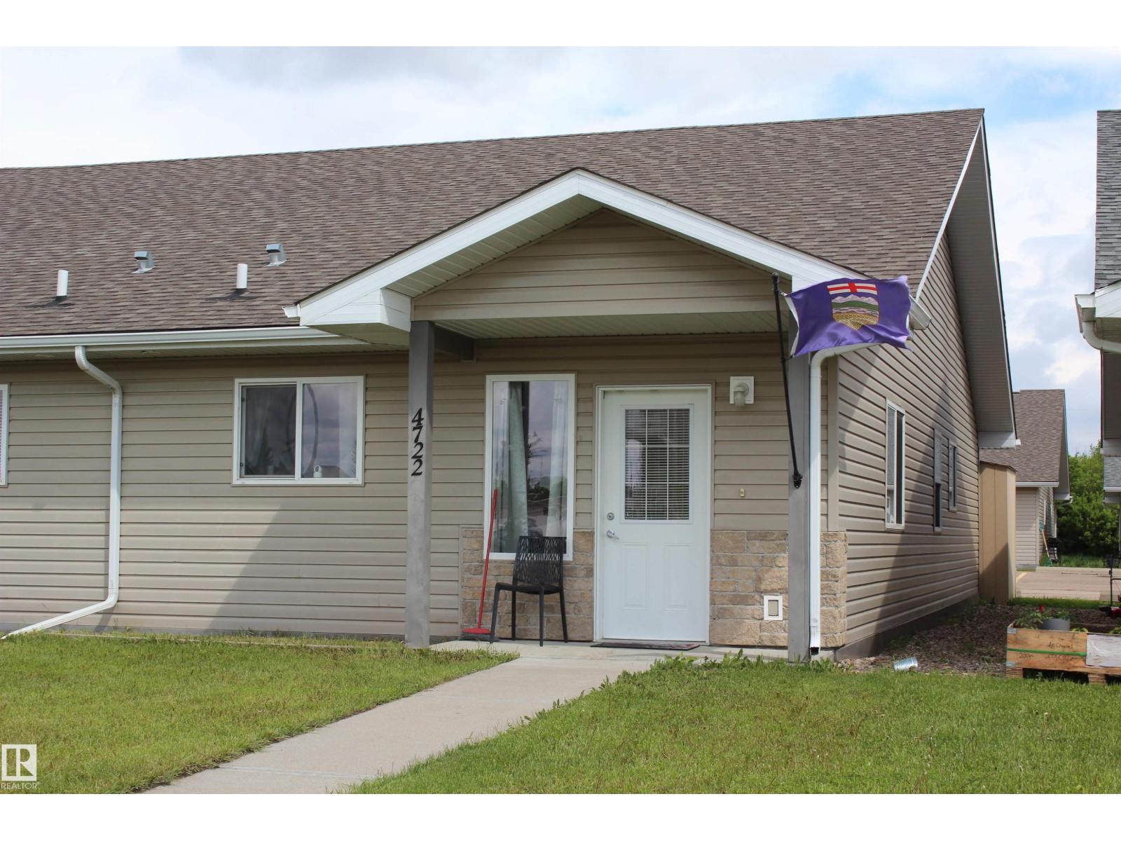 4722 60 AV, Vegreville, Alberta