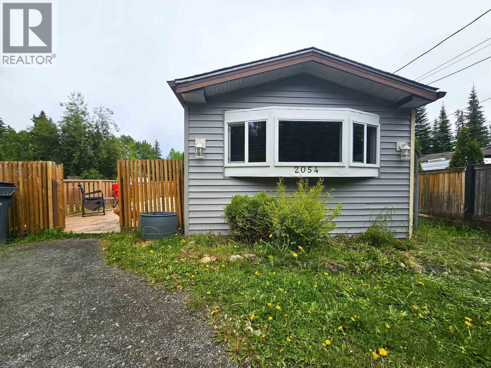 2054 Sommerville Road, North Blackburn, British Columbia  V2N 6T6 - Photo 2 - R3133471