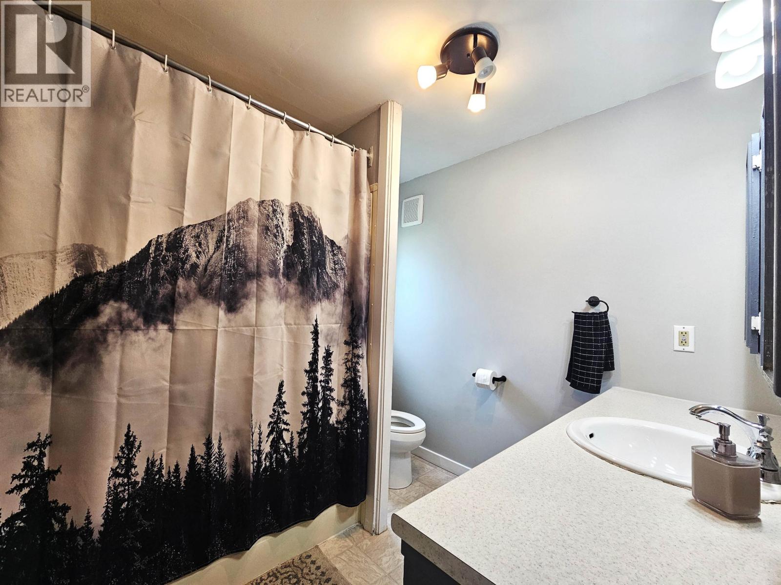 2054 Sommerville Road, North Blackburn, British Columbia  V2N 6T6 - Photo 33 - R3133471